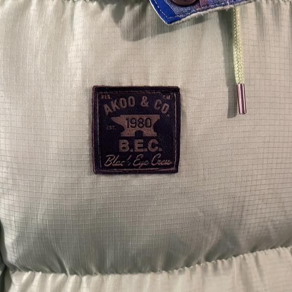 Rare Vintage Bomber Vest! - Picture 3 of 16